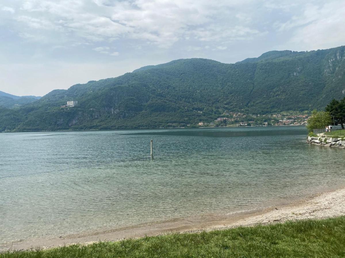 Villa The Swan - Composed By 2 Apartments Mandello del Lario Exteriér fotografie