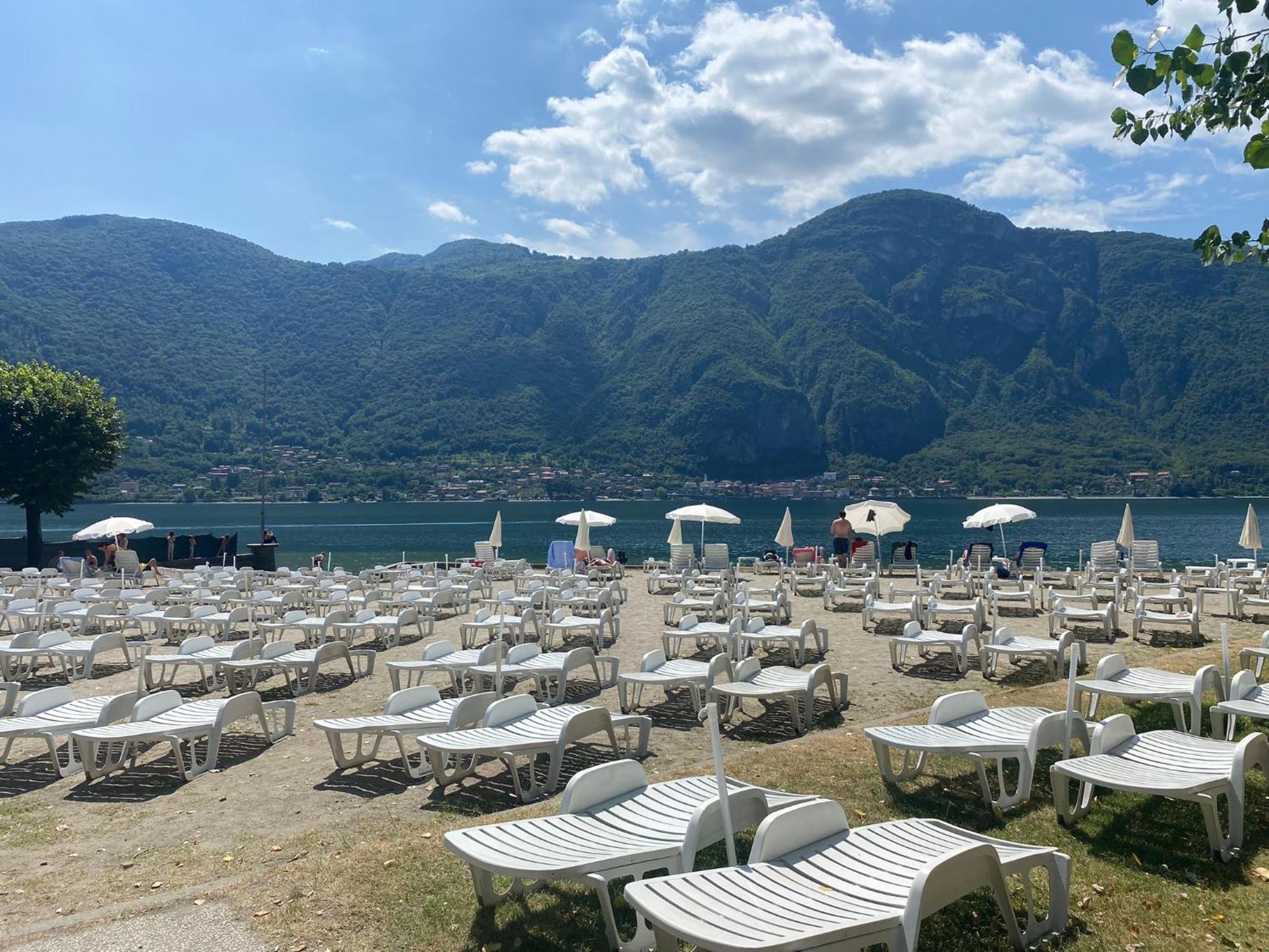Villa The Swan - Composed By 2 Apartments Mandello del Lario Exteriér fotografie